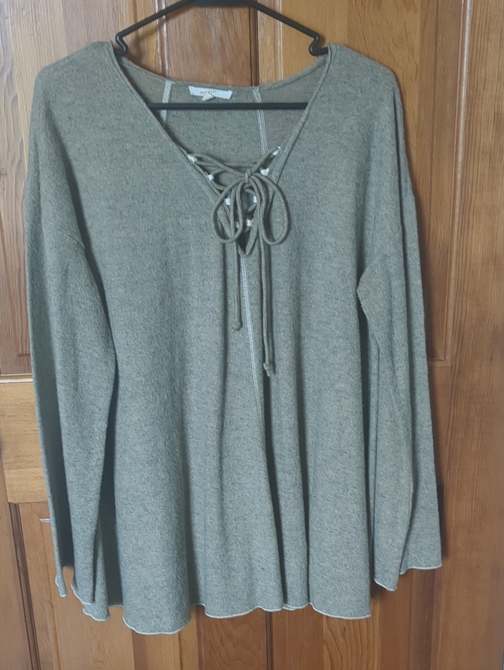 Mystree Lace-Up V-Neck Long Sleeve Tunic - Tan And Gray